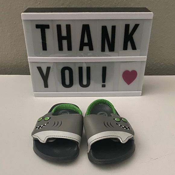 wonder nation Other - WONDER NATION Baby Boy Shark Sandals Size 2 NWOT